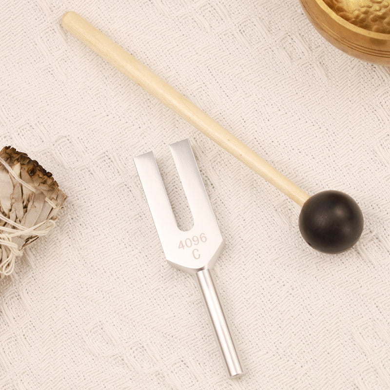 Tuning Fork 4096HZ Aluminum Alloy Crystal Tuning Fork with Hammer for Chakra Healing - Image 5