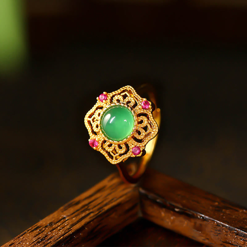 Green Chalcedony Hollow Pattern Strength Adjustable Ring