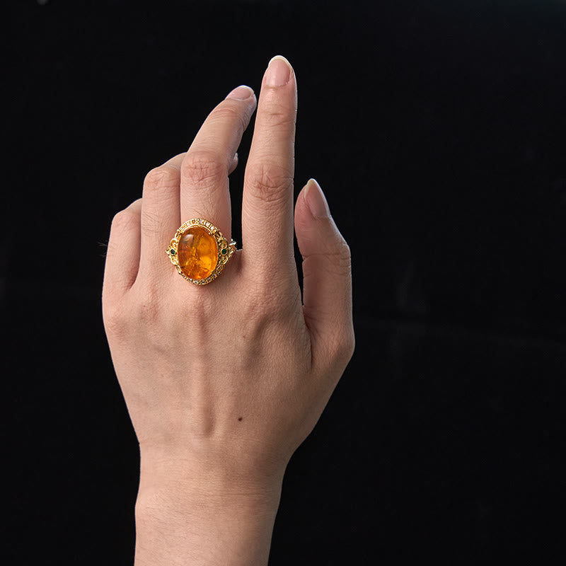 Amber Flower Pigeon Egg Pattern Focus Ring - Image 5