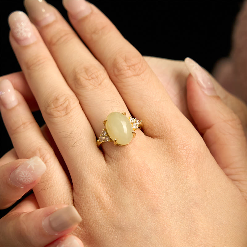 Hetian Jade Egg Alloy Ring - Image 5