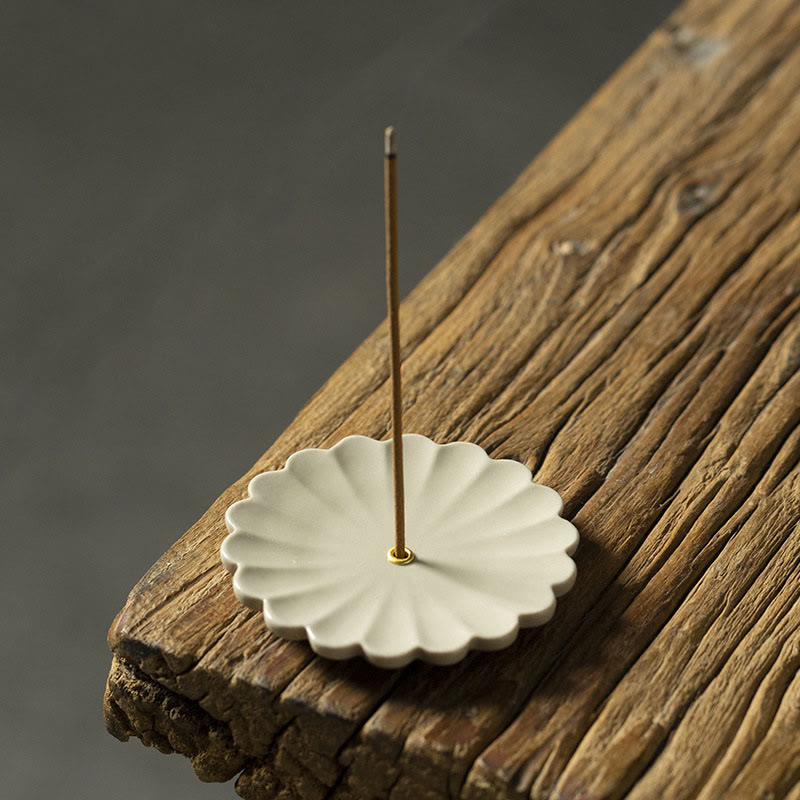 Lotus Cherry Blossom Plum Blossom Chrysanthemum Healing Ceramic Incense Burner Decoration - Image 8