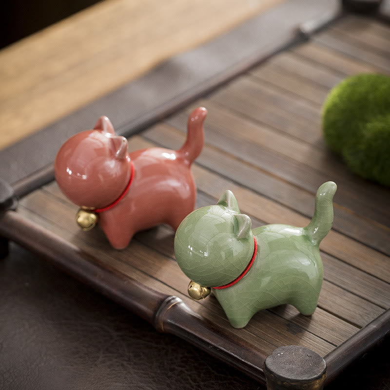 Mini Cute Lucky Bell Cat Tea Pet Ceramic Home Desk Figurine Decoration