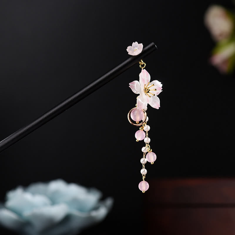Artistic Style Pear Blossom Tassel Wood Hairpin