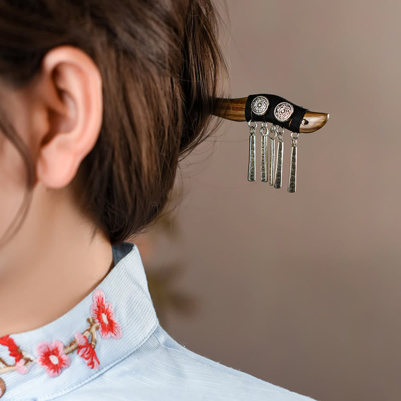 Silver Tassel Green Sandalwood Soothing Hairpin - Image 4