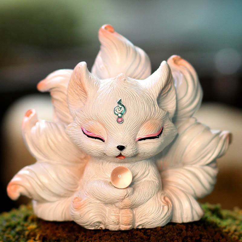 Mini Nine Tailed Fox Luck Resin Home Desk Decoration