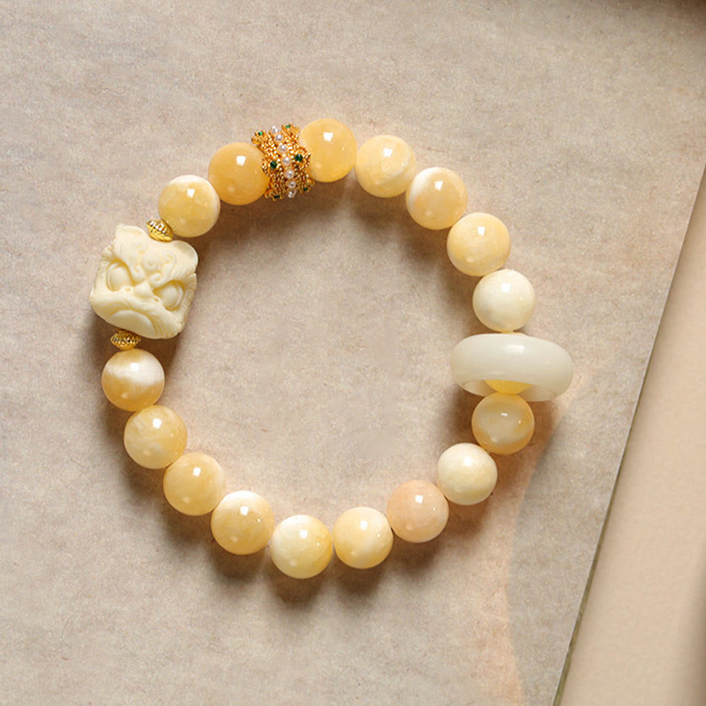 Amber Gray Agate Ivory Fruit Confidence Bracelet