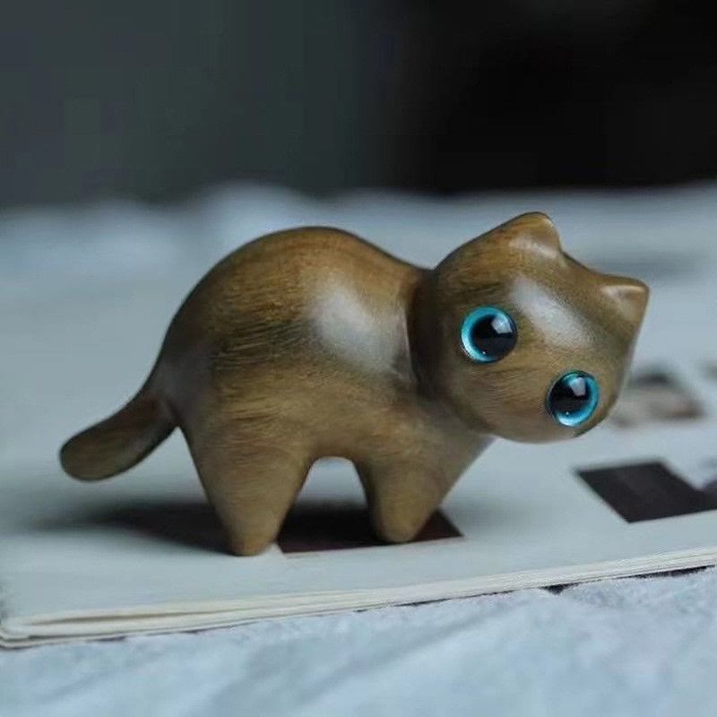 Mini Cute Stretching Cat Carved Soothing Desk Decoration
