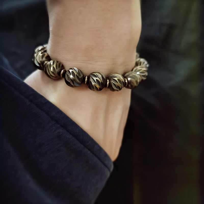 Vintage Distressed Knife Carving Pattern Copper Brass Beads Wealth Bracelet - Image 8