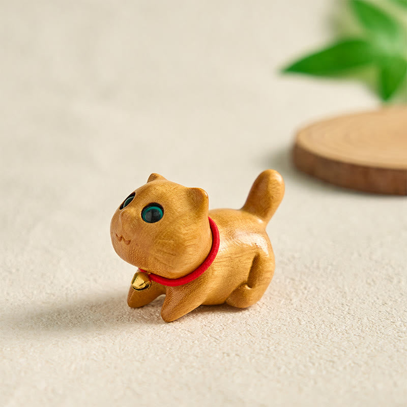 Mini Sandalwood Carved Lucky Confident Cat Healing Decoration - Image 4