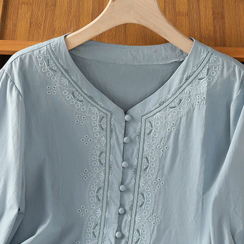 Symmetrical Embroidery Cotton Women's V-neck Shirt - Image 10