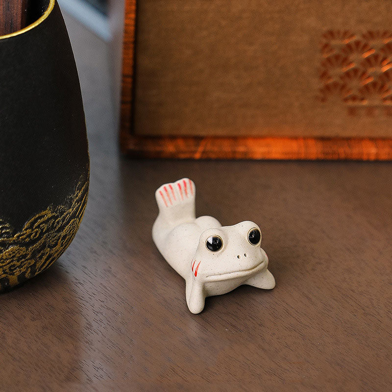 Mini Small Praying Frog Ceramic Wealth Prosperity Home Tea Pet Figurine Decoration - Image 4