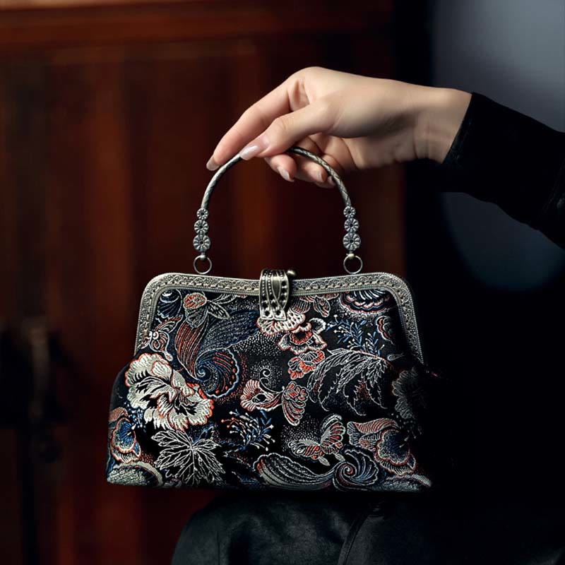 Butterfly Flowers Metal Handle Handbag - Image 7