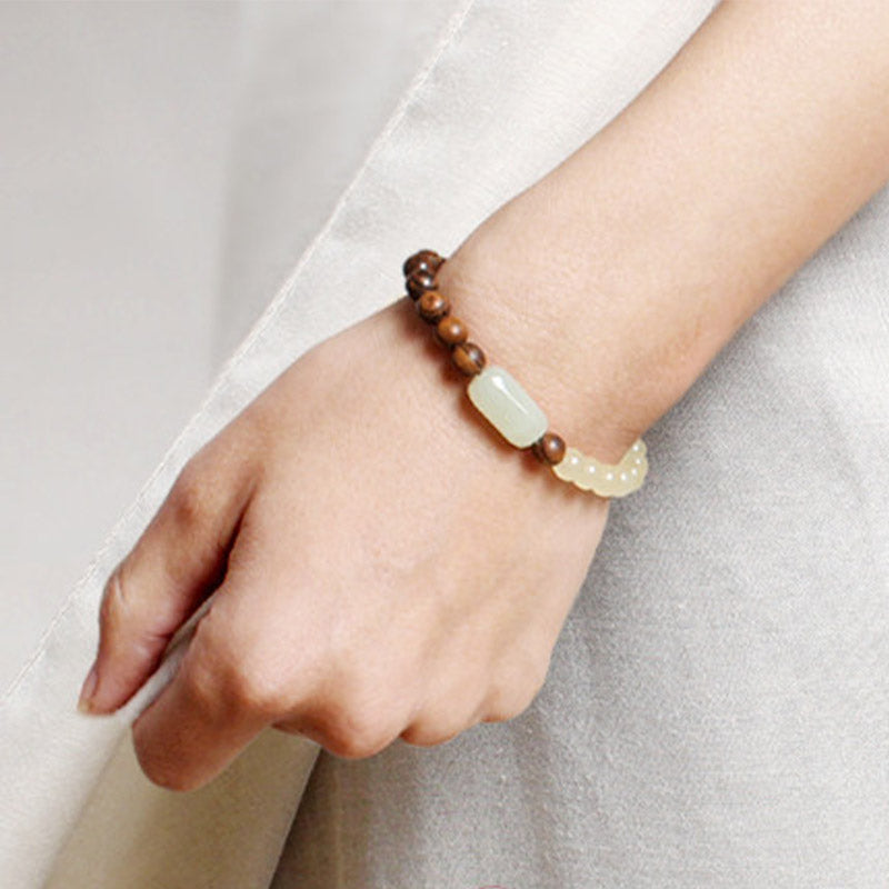 Jade Sandalwood Luck Abundance Bracelet - Image 3