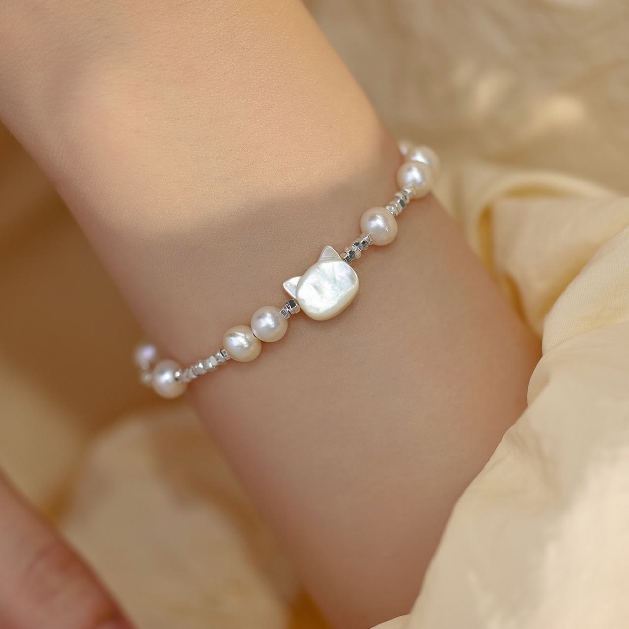 Pearl Cat Head Tridacna Stone Silver Chain Healing Bracelet