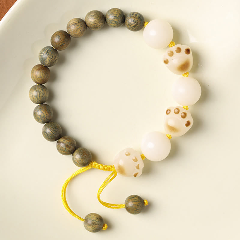 Natural Green Sandalwood Bodhi Seed Cat Paw Claw Cure Bracelet - Image 3