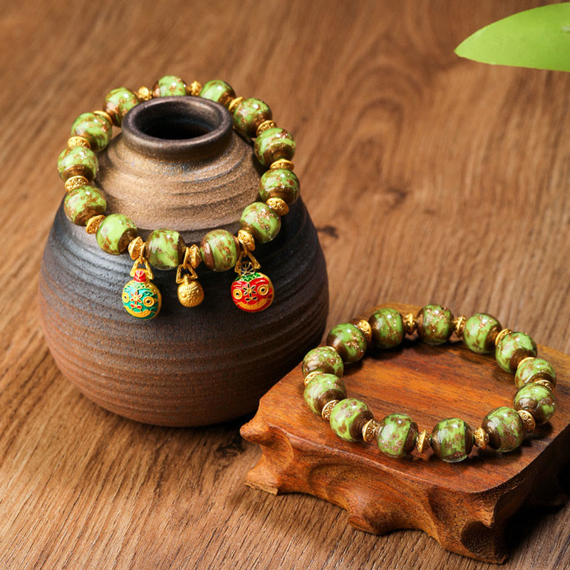 Gold Swallowing Beast Family Charm Liuli Glass Bead Fortune Bracelet - Image 13