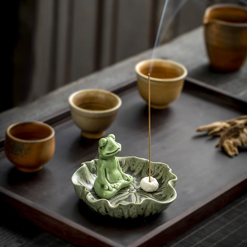 Leaf Meditation Frog Pattern Healing Ceramic Incense Burner Decoration - Image 4