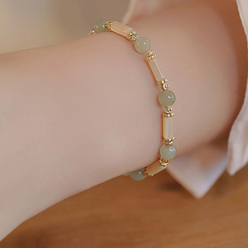 Tridacna Stone Red Agate Hetian Jade Blessing Bracelet - Image 4