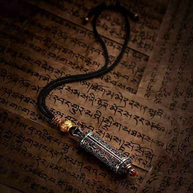 Tibetan Avalokitesvara Silver Wealth Protection Decoration - Image 5