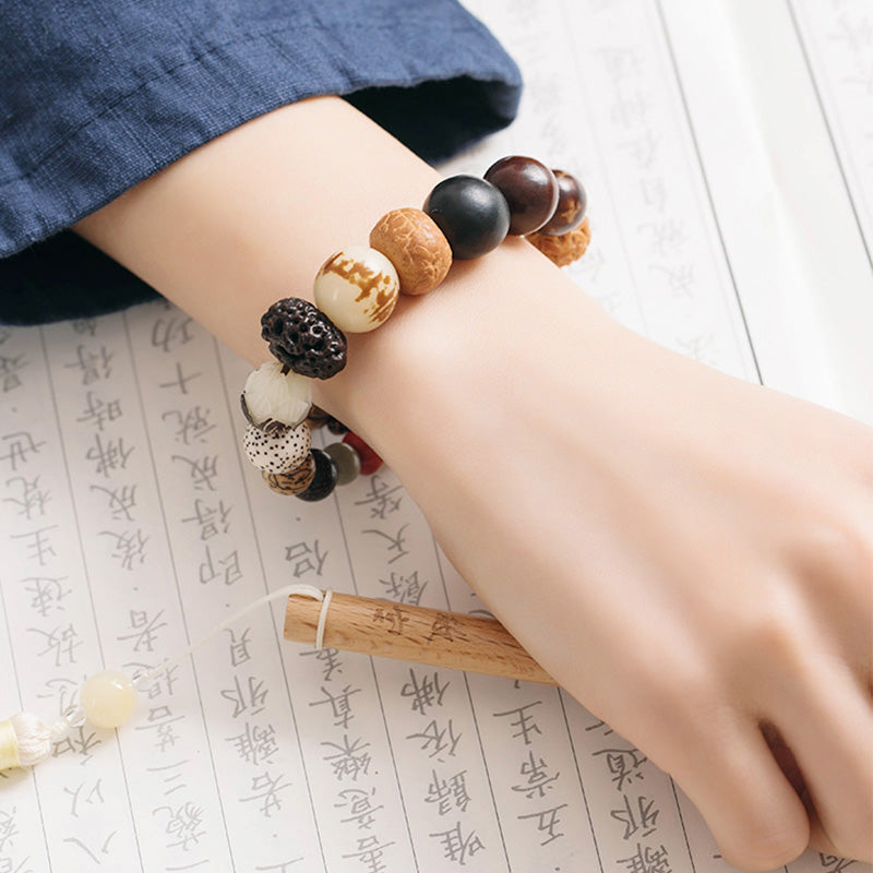 Bodhi Seed Lotus Wisdom Peace Wrist Mala Bracelet - Image 5