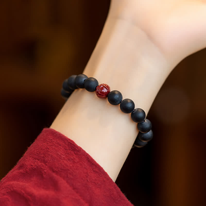 Tibetan Cypress Cinnabar Lotus Healing Bracelet - Image 4