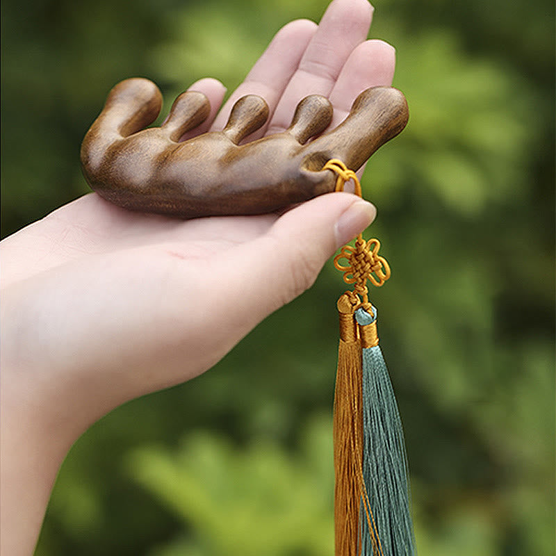 Simple Green Sandalwood Soothing Tassel Massage Comb - Image 5