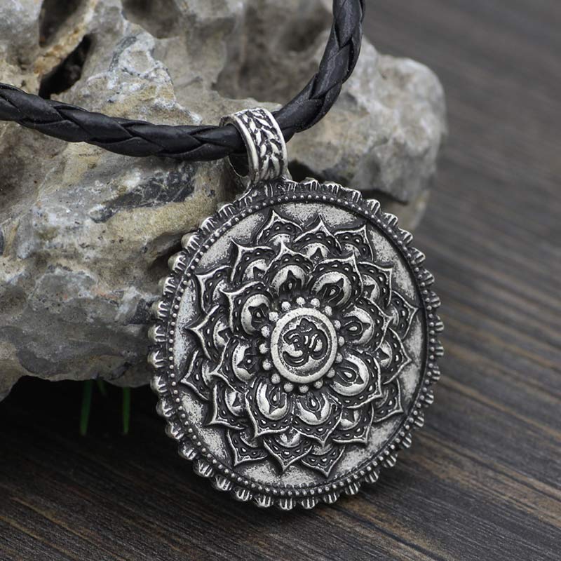 Six True Words Love Peace Flower Pattern Necklace (Extra 35% Off | USE CODE: FS35) - Image 11