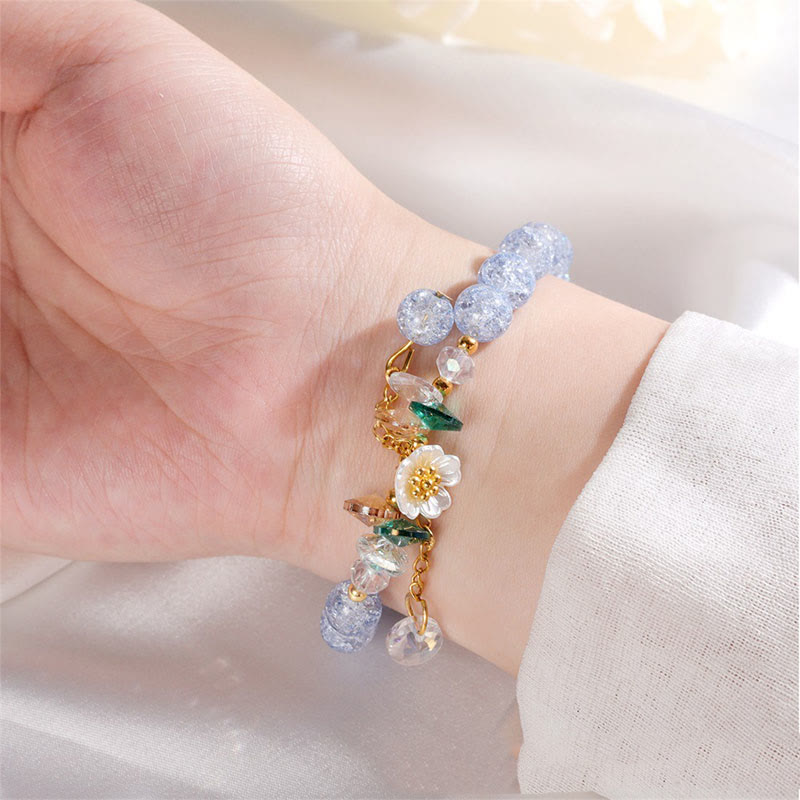 Simple Design Flower Charm Glass Bead Bracelet - Image 8