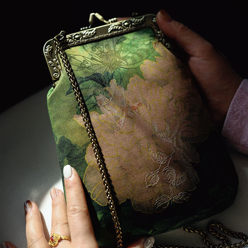 Small Green Peony Butterfly Metal Chain Crossbody Bag Shoulder Bag Cellphone Bag - Image 6