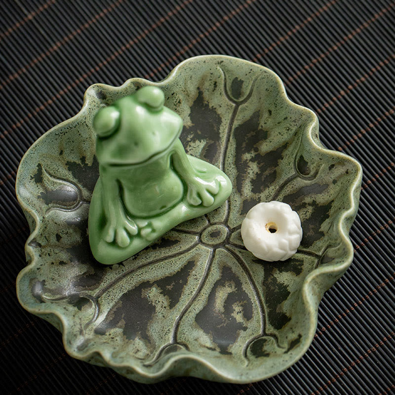 Leaf Meditation Frog Pattern Healing Ceramic Incense Burner Decoration - Image 3
