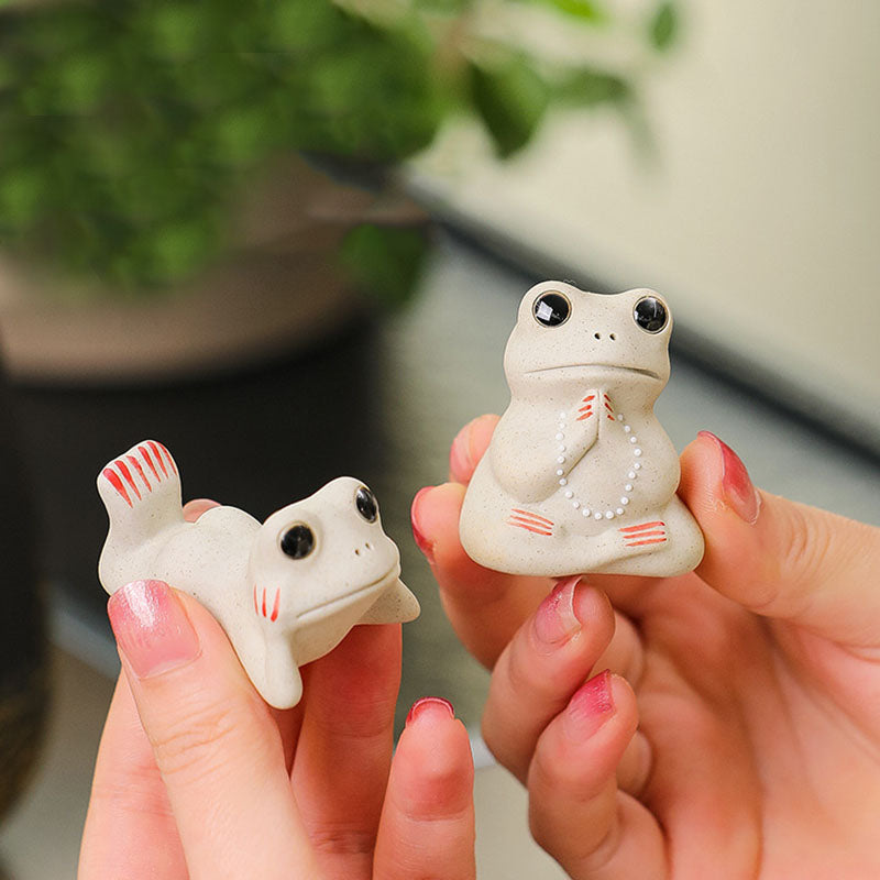 Mini Small Praying Frog Ceramic Wealth Prosperity Home Tea Pet Figurine Decoration - Image 6