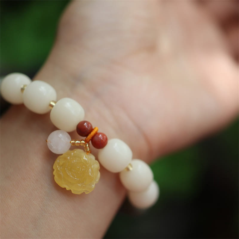 Gradient Bodhi Seed Amber Lotus Peace Bracelet - Image 4