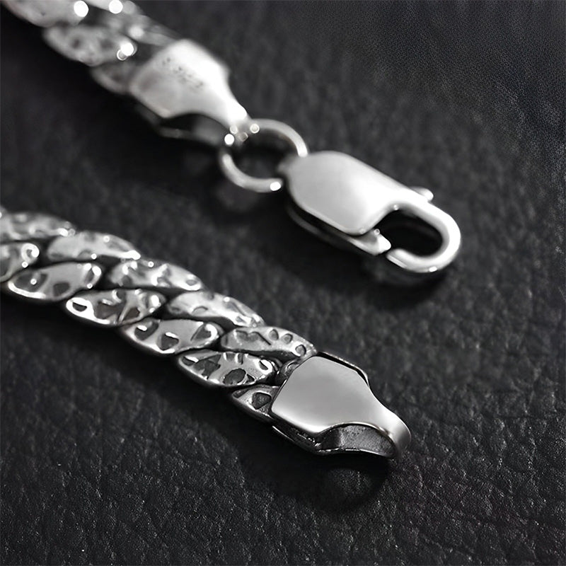 Simple Dotted Texture Design Copper Luck Buckle Bracelet - Image 3