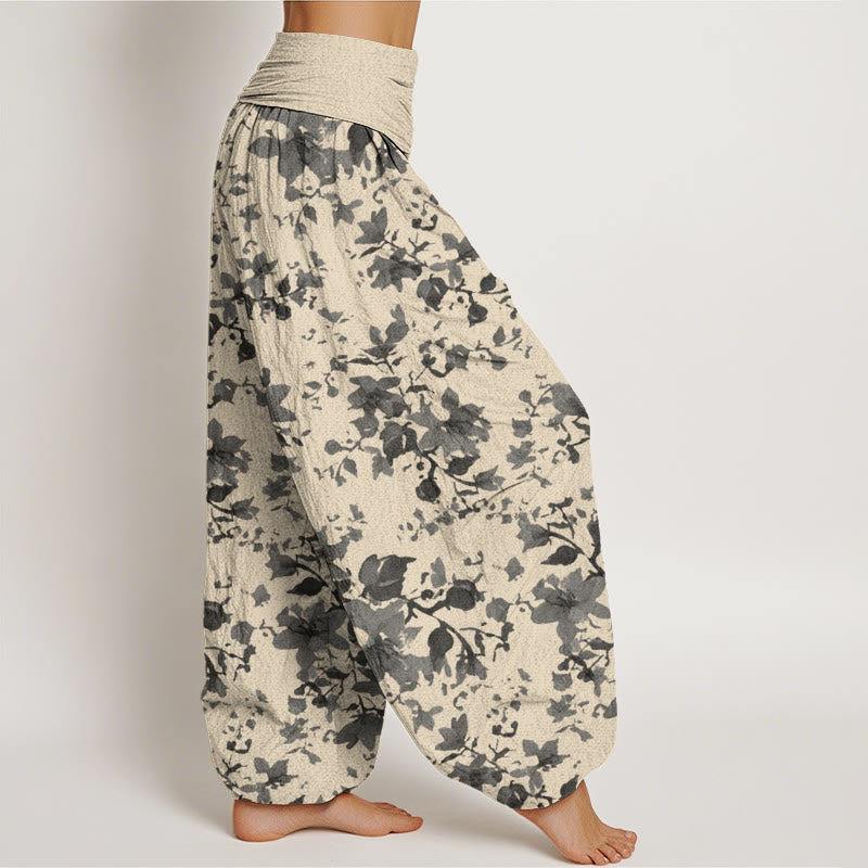 Leaves Design Women's Elastic Waist Harem Pants - Image 3