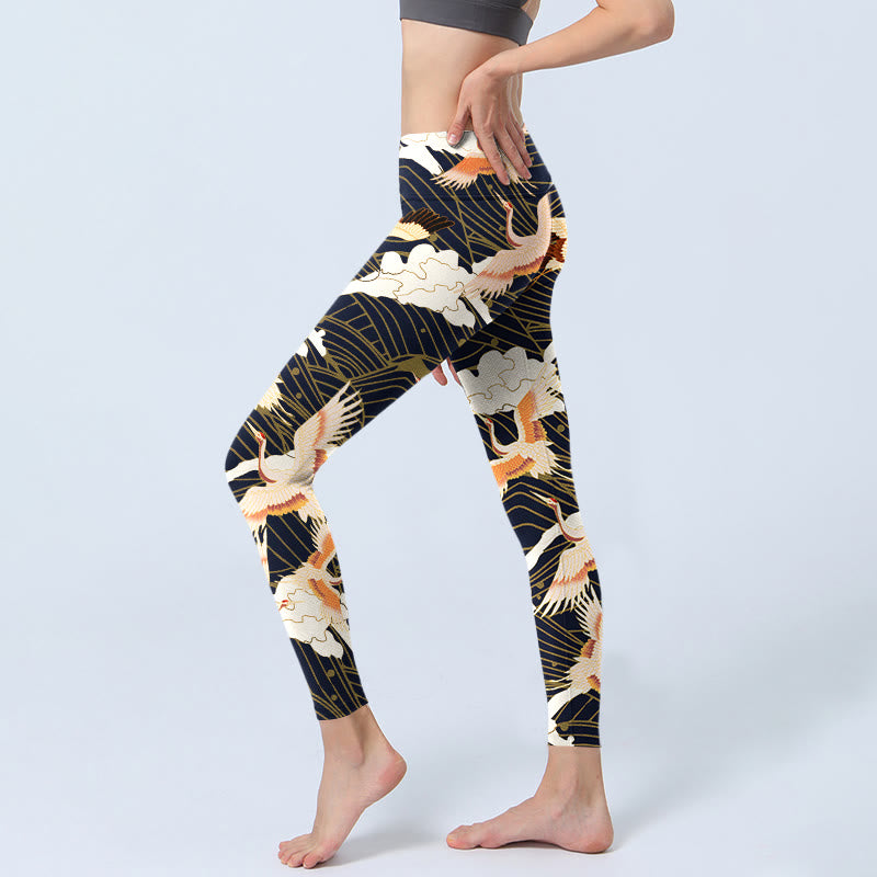 Red-crowned Cranes Cloud Sea Wave Pattern Print Gym Leggings Women's Yoga Pants - Image 3
