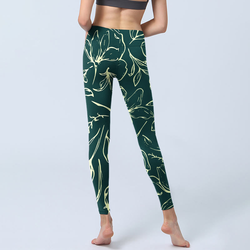 Large Floral Petals Print Gym Leggings Women's Yoga Pants - Image 7